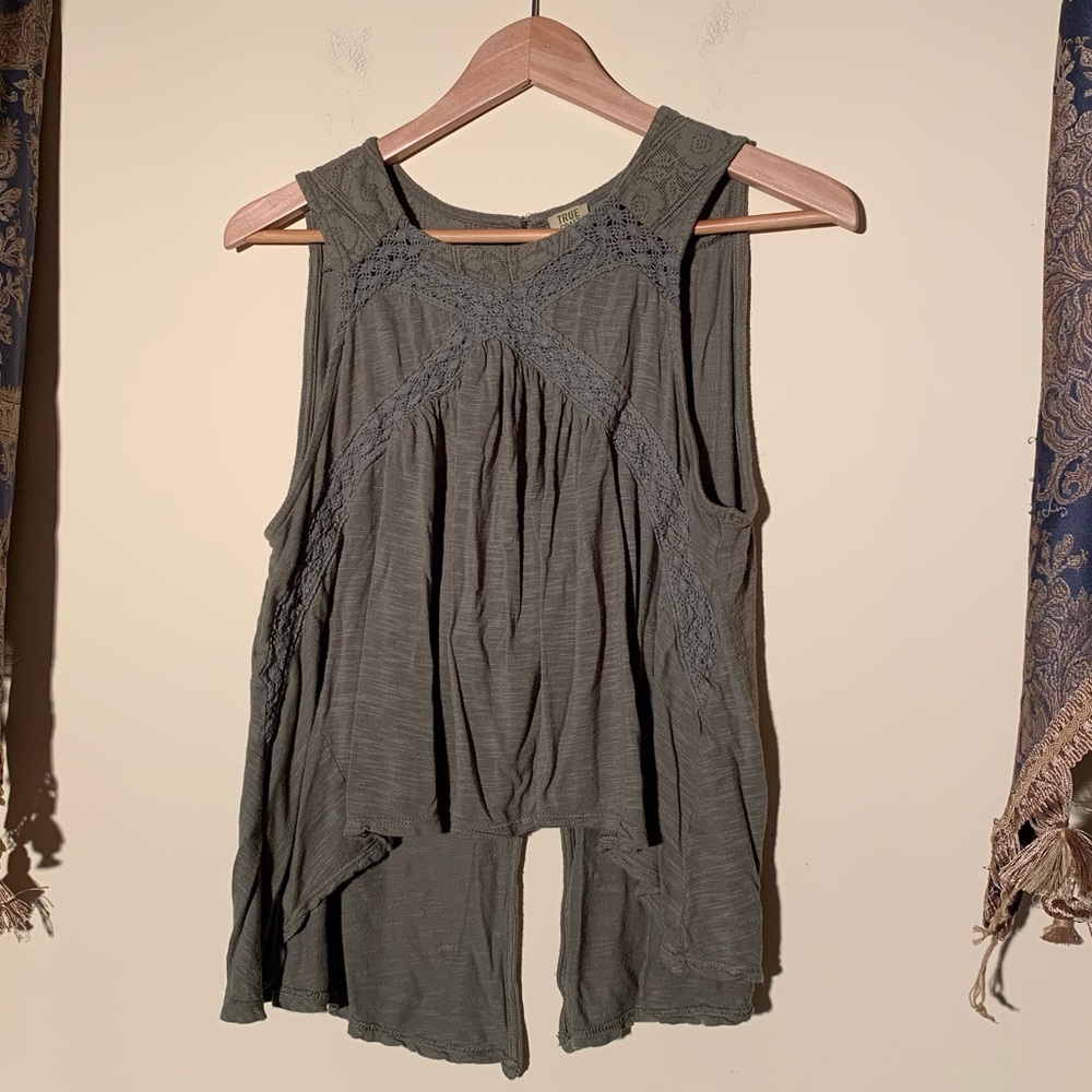 True Craft Camo-Green Top